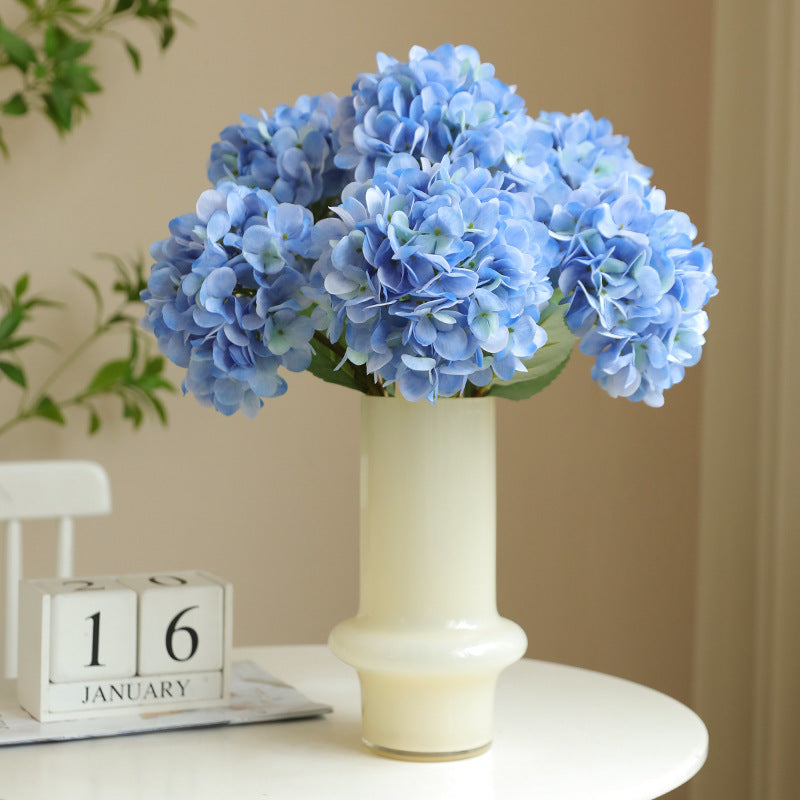 Luxurious Single Stem Silk Hydrangea –  Quality Faux Floral Home Decor for Elegant Interiors | Stylish and Realistic Artificial Flower Arrangement