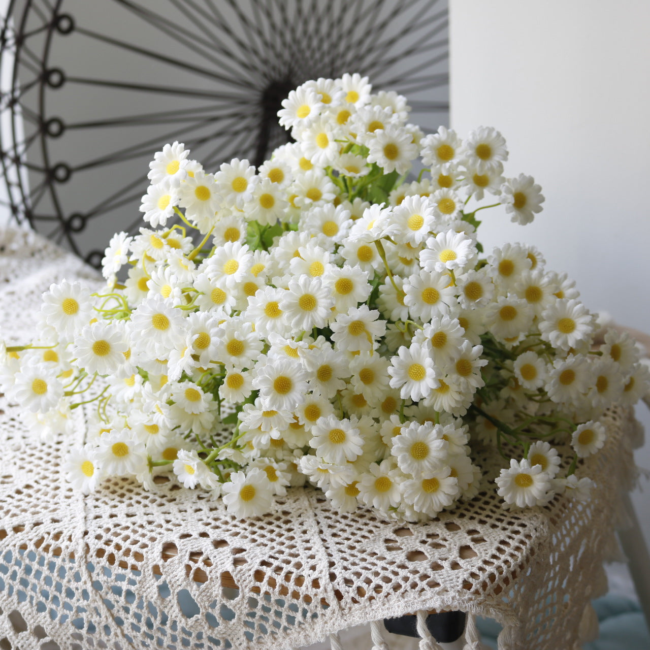 Charming Chamomile and Daisy Bouquet – Stunning Artificial Flowers for Home Décor, Wedding Photography Props, and Elegant Events