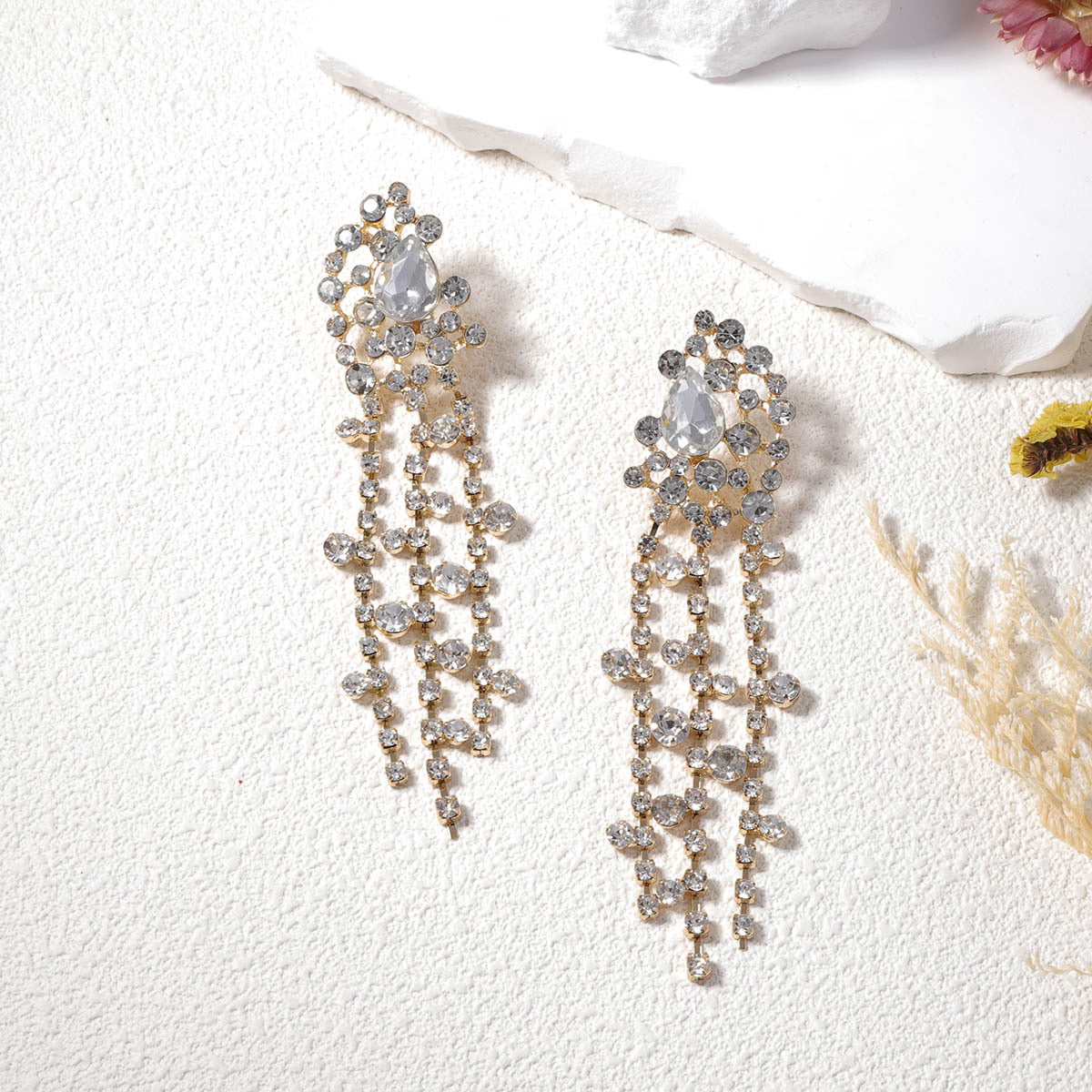 Exquisite Luxe Design: Geometric Tassel Waterfall Statement Earrings with Stunning Rhinestone Accents for Fashion-Forward Women