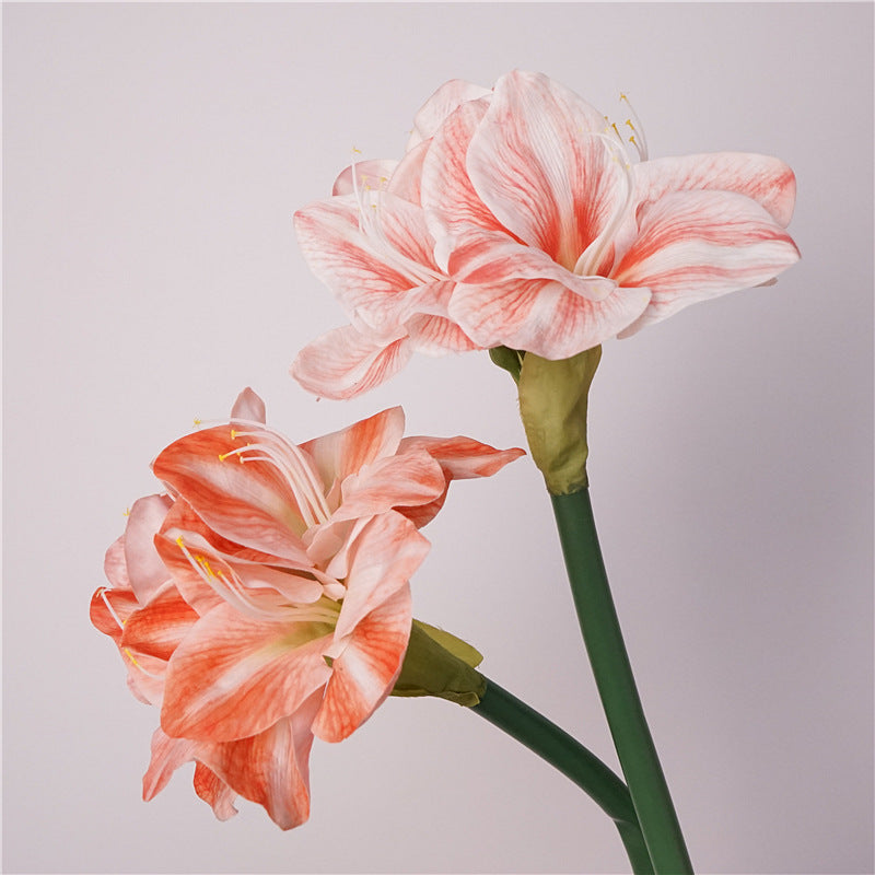 Lifelike Moisturizing Single Stem Amaryllis Flower - Ideal for Home Decor, Wedding Arrangements, and Photography Props