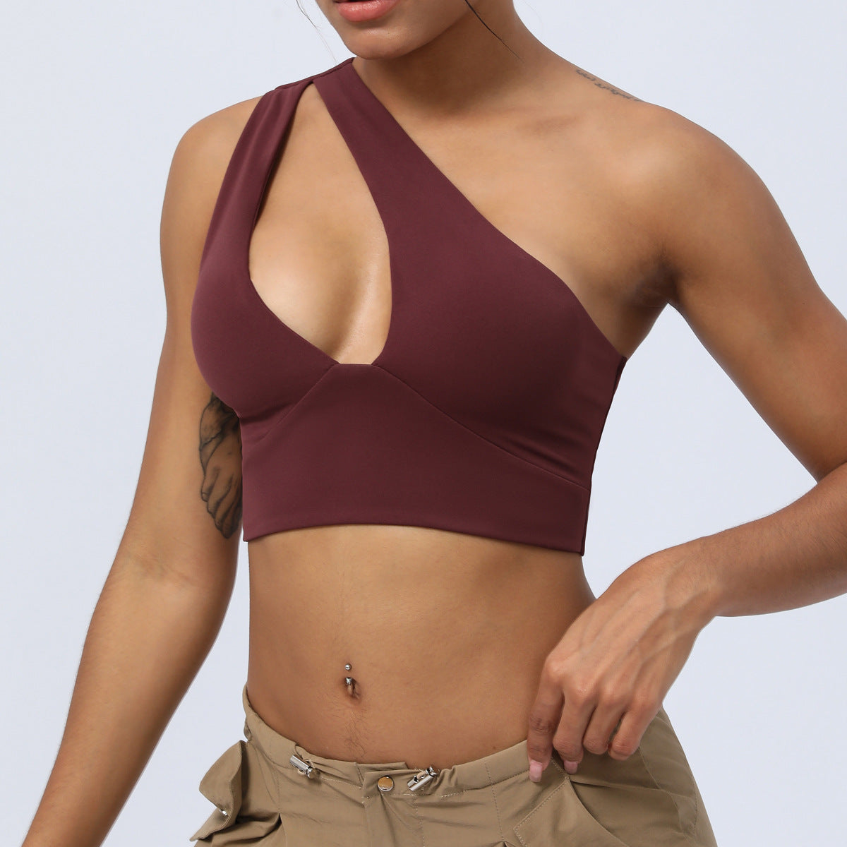 Asymmetric Shoulder Yoga Sports Bra with Supportive Design for Running Fitness and Everyday Comfort