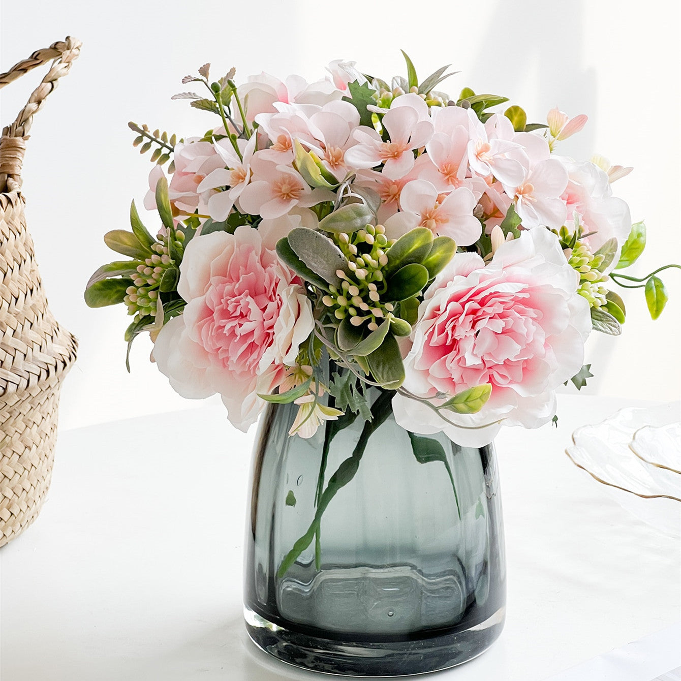 Stunning Peony and Hydrangea Faux Floral Arrangement for Weddings and Home Decor – Perfect for Soft Furnishing Design and Long-lasting Elegance