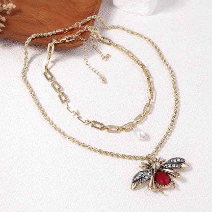 Set of 2 Elegant Animal Pendant Necklaces with Imitation Pearls and Micro-Paved Zircon Stones – Perfect for Everyday Wear and Commuting for Women
