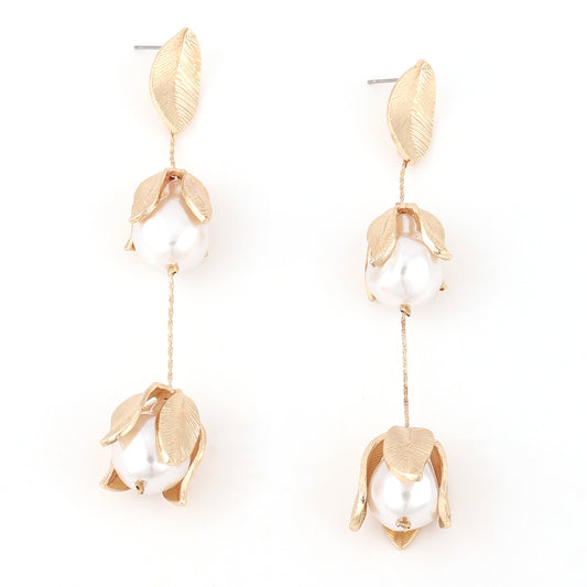 Stylish  Minimalist Floral Pearl-Accented Chain Earrings for Women – Versatile Design Perfect for Summer and Autumn Wear