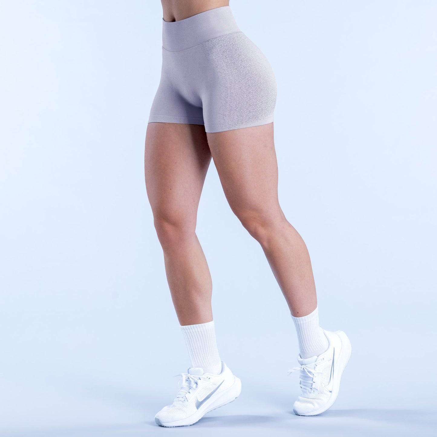 Seamless High Waisted Yoga Shorts for Women Ruched Butt Lift Design 3 Tiered Waist for Comfort and Style in Every Workout