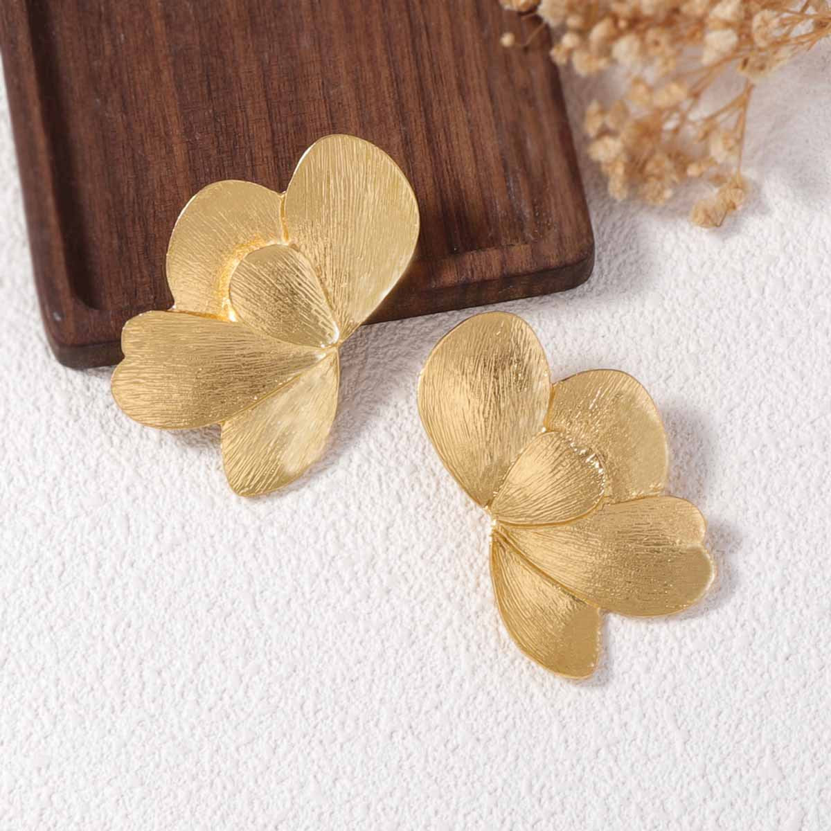 Exaggerated Vintage-Inspired Alloy Luxury Petal Blossom Earrings for Women - Unique, Eye-Catching Design Perfect for Any Occasion