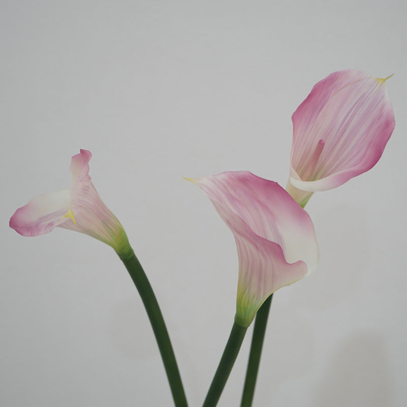 Quality Faux Calla Lily Flowers - Perfect for Home and Business Decor, Table Arrangements, Wedding Decorations, and Photography Props