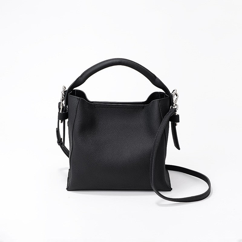Genuine Leather Women's Bucket Bag First Layer Cowhide Unique Design Spacious Capacity Versatile Tote and Shoulder Bag