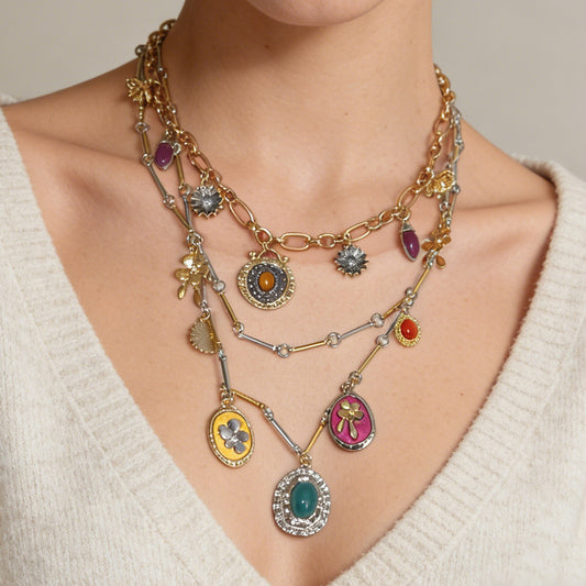 Elegant Vintage-Inspired High-End Alloy and Resin Multicolor Ethnic Style Pendant Layered Necklace – Bohemian Charm for Effortless Style