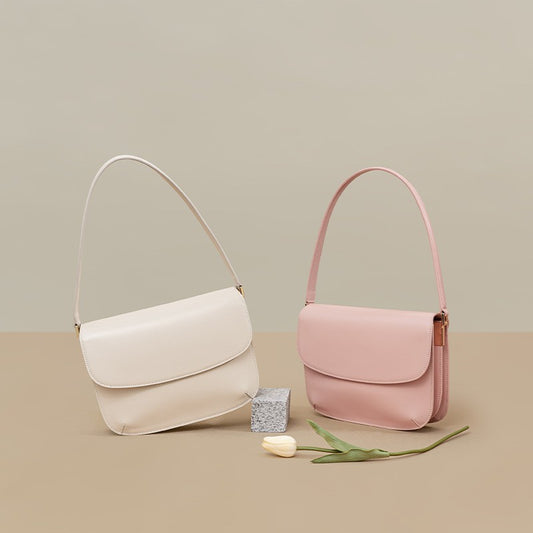 Chic Minimalist Envelope Bag Versatile Shoulder and Handheld Vintage Real Leather Handbag for Women