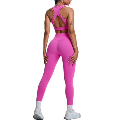 Seamless Women's Yoga Set with Hollow Back Design High Waisted Peach Lift Leggings and Sporty Athletic Top for Comfort and Flexibility