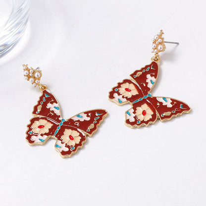 Elegant and Luxe Alloy Animal-Themed Drop Earrings with Artistic Retro Floral Design - Chic Everyday Accessory for Women