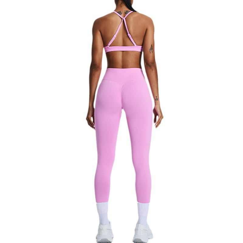 Seamless Breathable Fitness Set High Waisted Peach Lifting Yoga Outfit for Comfort and Style in Outdoor Workouts