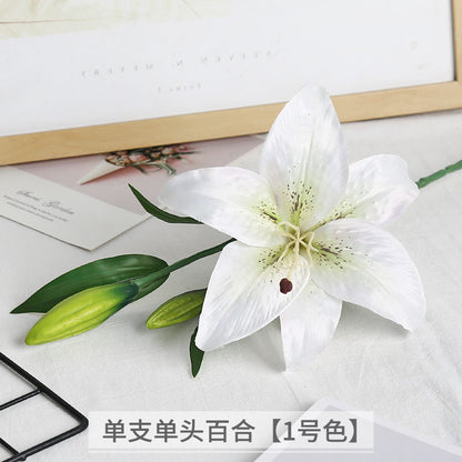 Luxurious Single-Stem Artificial Silk Lily for Wedding Decorations and Home Decor – Exquisite Pre-Made Floral Arrangement for a Touch of Elegance