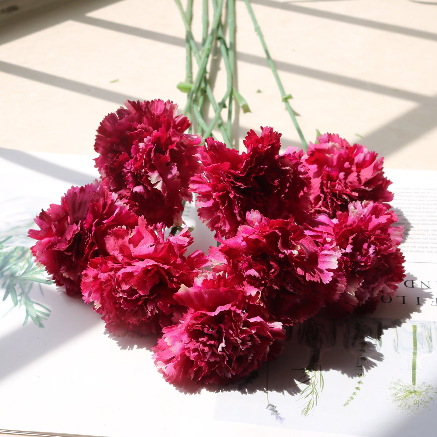 Realistic Carnation Artificial Flower Arrangement for Teacher's Day and Mother's Day Gifts - Perfect for Home Decor and Lasting Memories