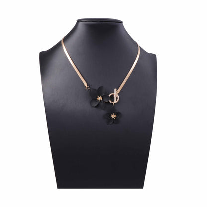 Chic Fresh Fuchsia Flower Bracelet - Unique, Sweet, and Luxurious Summer Accessory for Trendy Young Women