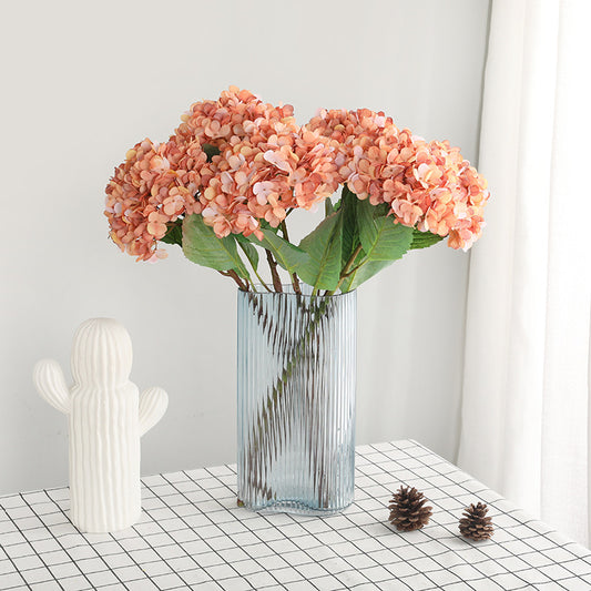 Charming Faux Hydrangea Flower Decoration: Perfect for Living Room Accent or Wedding Aisle Decor – Realistic Single Stem Butterfly Hydrangea for Home Styling