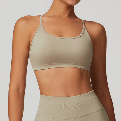 Seamless Cross Back Yoga Bra Quick Dry High Performance Activewear Top for Enhanced Comfort and Style This Spring