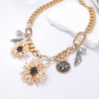 Exquisite and Unique High-End Alloy Pendant Necklace with Bold Sunflower Leaf Design – Perfect Statement Jewelry for Women