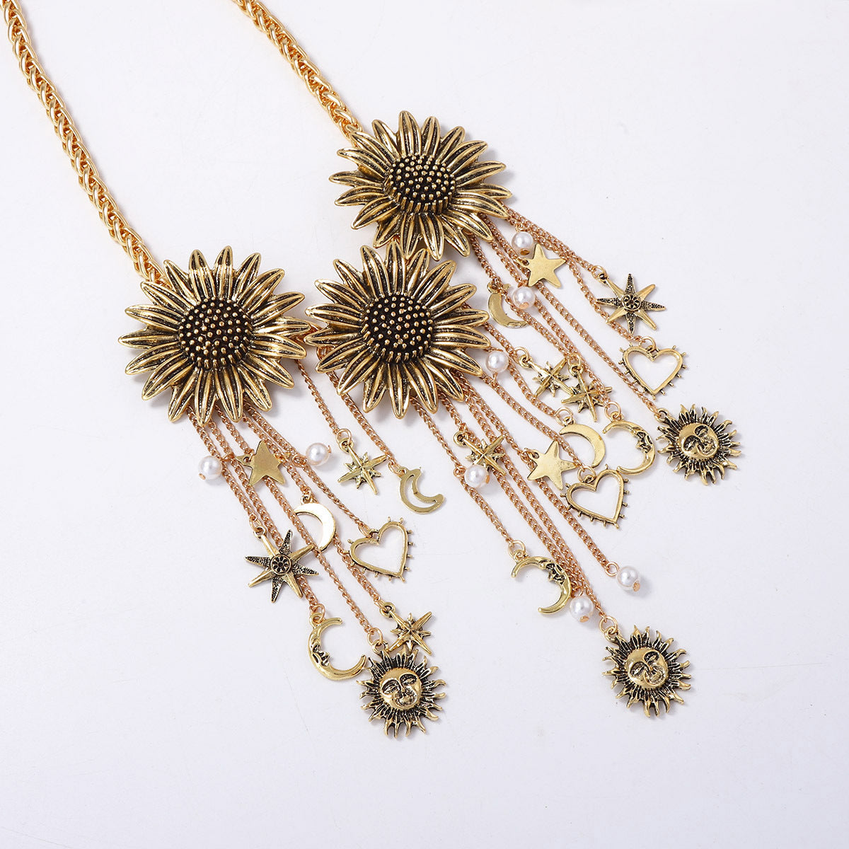 Bohemian-Inspired Vintage Necklace with Unique Flower and Tassel Design, Star and Moon Pendant Chain for a Chic Look