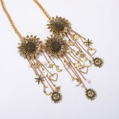 Bohemian-Inspired Vintage Necklace with Unique Flower and Tassel Design, Star and Moon Pendant Chain for a Chic Look