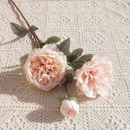 Elegant Single Stem Court-Style 3-Head Peony Faux Flowers with Burnt Edges - Perfect for Weddings, Photographic Studios, Home Decor, and Floral Arrangements