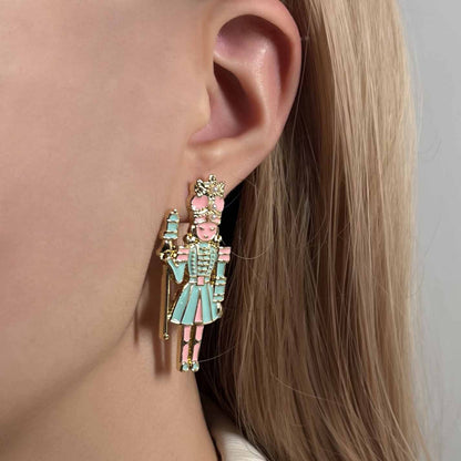 Adorable Cartoon King and Queen Rhinestone Stud Earrings – Unique Creative Design for Christmas – Perfect for Holiday Gifting!