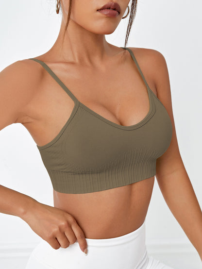 High Impact Outdoor Seamless Yoga Bra with Supportive Straps for Intense Workouts and All Day Comfort