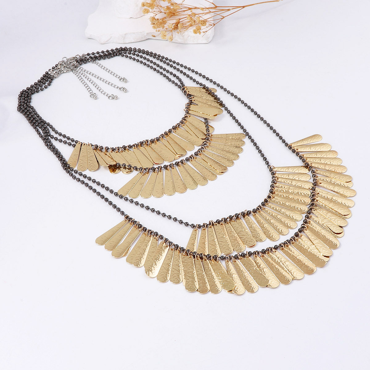 Chic Geometric Metal Pendant Necklace - Multi-layered, Stackable Design with Iridescent Iron Beads for a Luxurious and Unique Look
