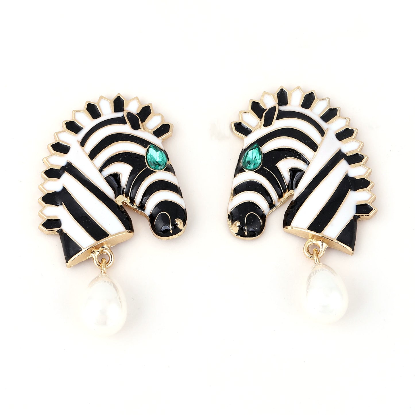 Trendy and Unique Horse Head Alloy Drop Earrings with Striped Design – Perfect for Animal Lovers and Fashion Enthusiasts!