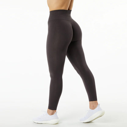 High Waisted Seamless Butt Lifting Yoga Pants for Women Quick Drying Fitness Leggings for Running Yoga and Everyday Wear