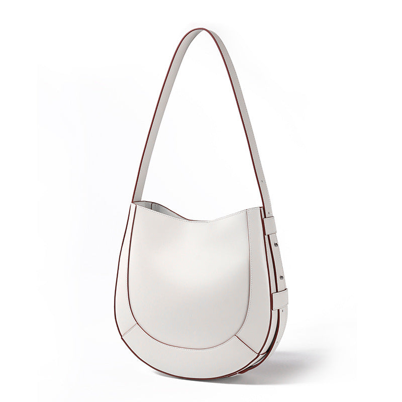 Luxury Genuine Leather Sherry Bag Spacious Tote with Minimalist Design for Fashionable Commute and Everyday Use