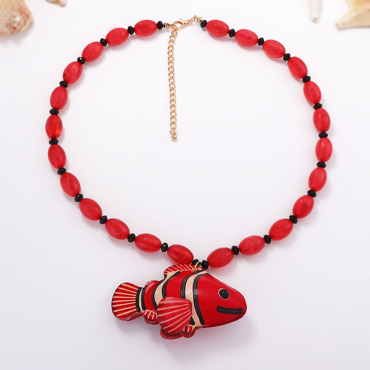 Summer Holiday Ocean-Inspired Alloy Dragon Scale Small Fish Pendant Necklace for Women - Versatile Beach Jewelry Perfect for Every Occasion