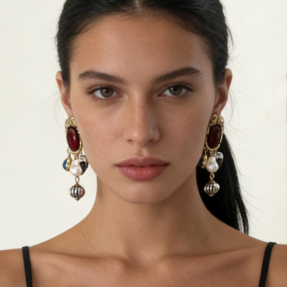 Stylish Vintage-Inspired High-End Animal Metal Pendant Earrings with Faux Pearl and Gemstone Accents – Unique and Versatile Statement Jewelry