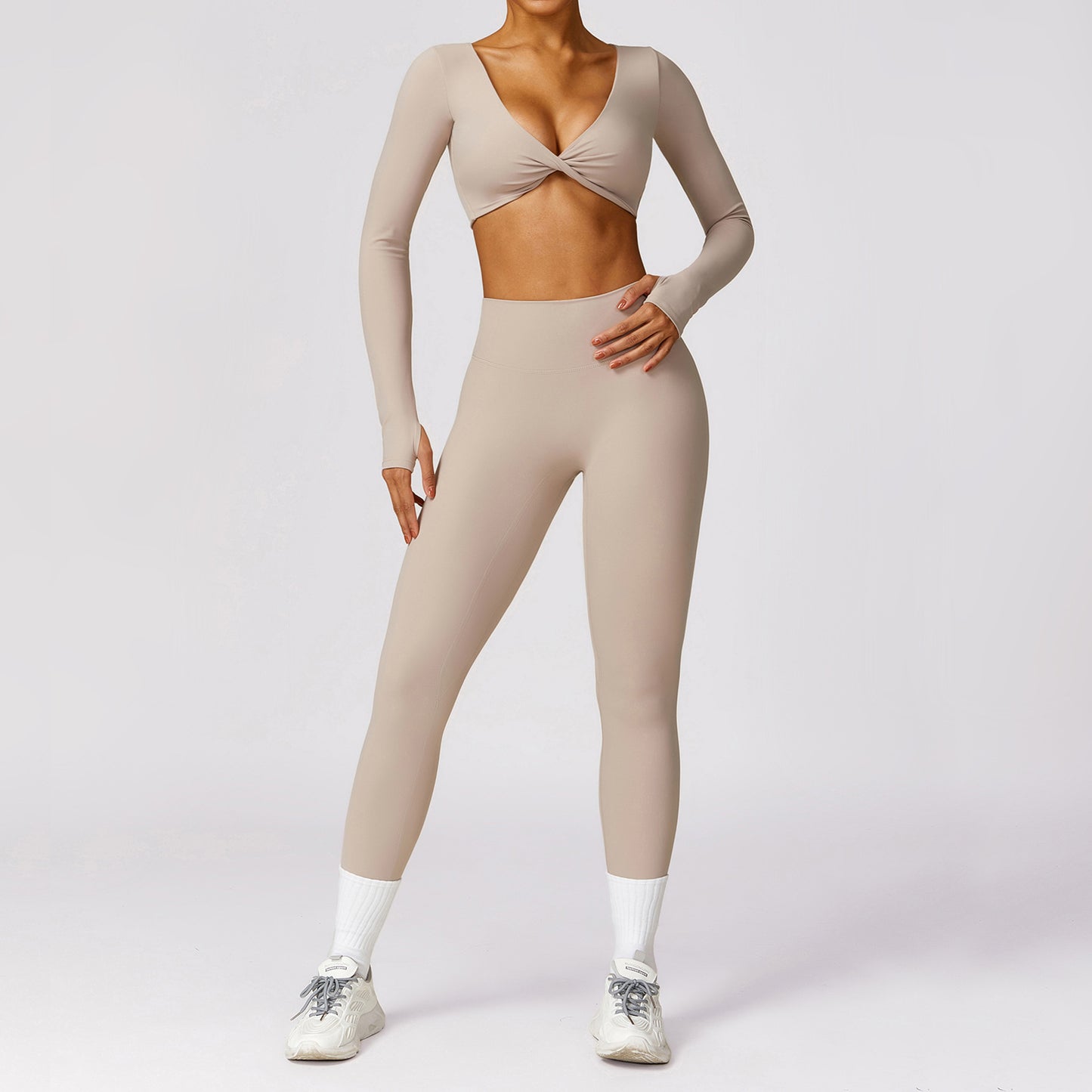 Soft Brushed Long Sleeve Yoga Set Quick Dry and Comfortable Activewear for Running and Fitness Model 8552