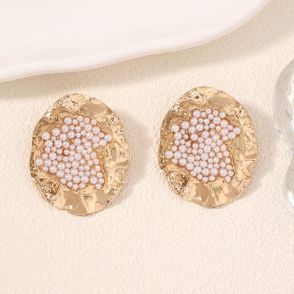 Stylish and Bold Oval-Shaped Statement Earrings with Colorful Rhinestones – Unique Irregular Design in Alloy for a Stunning Look