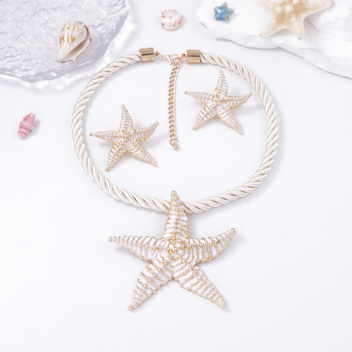 Minimalist Ocean-Inspired Vacation Jewelry Set: Unique Alloy Starfish Pendant Necklace and Earrings for Effortless Summer Style