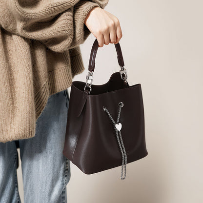 Elegant Fall Women's Shoulder Bag Luxe Leather Commuter Crossbody Casual Handheld Purse for Chic Style