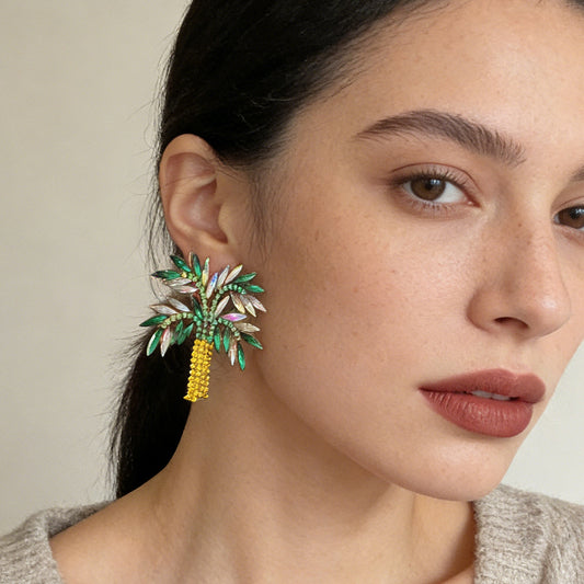 Chic Minimalist Alloy Crystal-Studded Statement Coconut Tree Earrings for Women – Perfect for Vacation and Casual Outfits