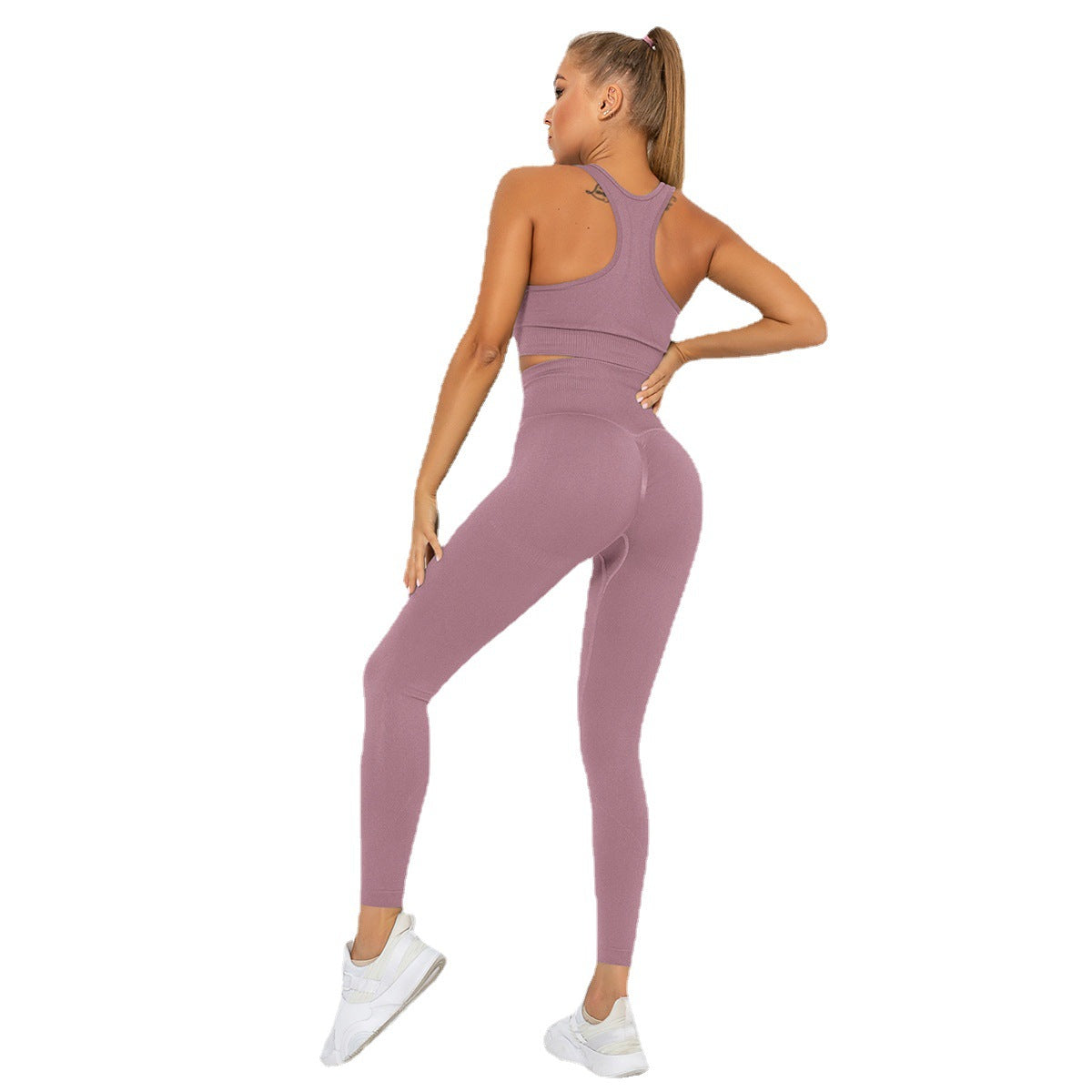 Seamless Solid Color Butt Lifting Peach Butt Sports Bra and Leggings Set for Yoga Running and Fitness Activities