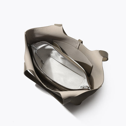 Leather Women's Tote Bag Spacious Shoulder Bag for Fall for Work and Commuting