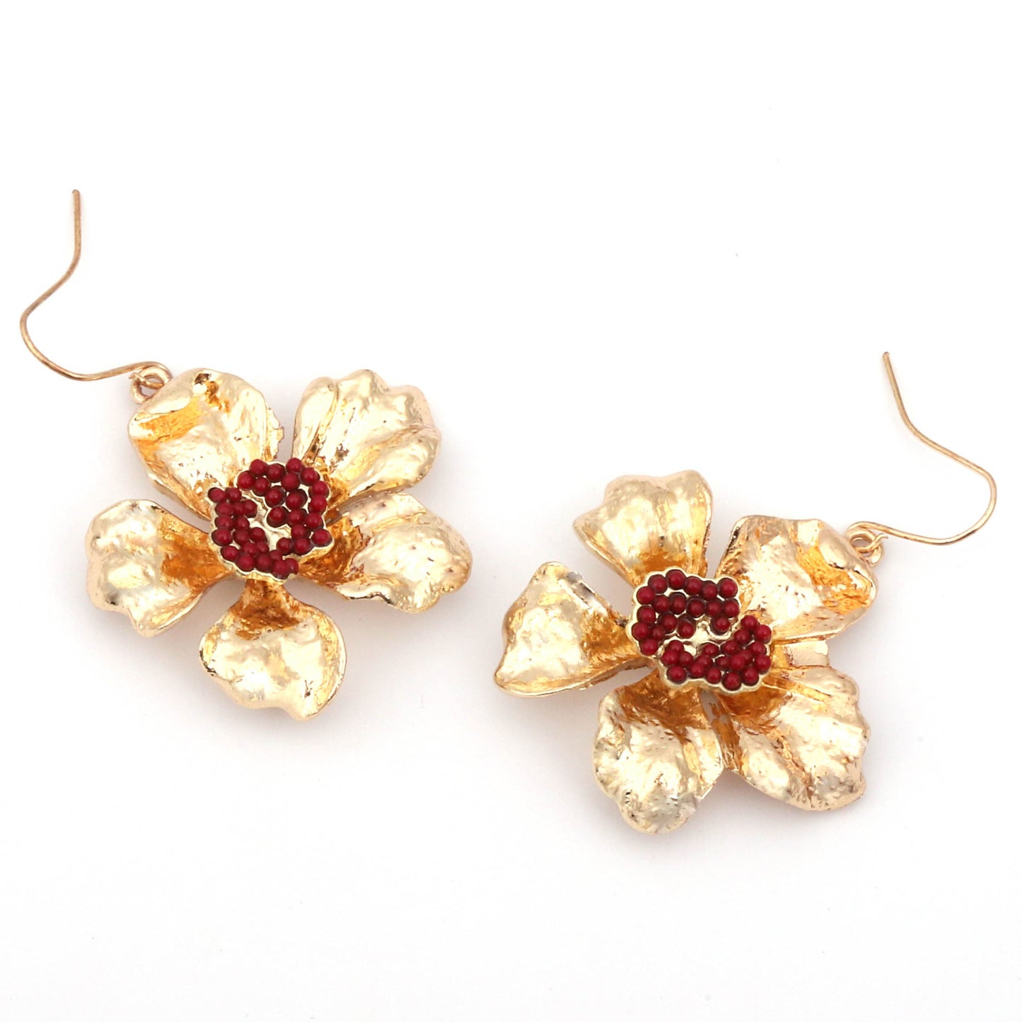 Chic Wind Rice Pearl Floral Earrings - Unique Floral Design for Effortless Elegance and Versatile Style