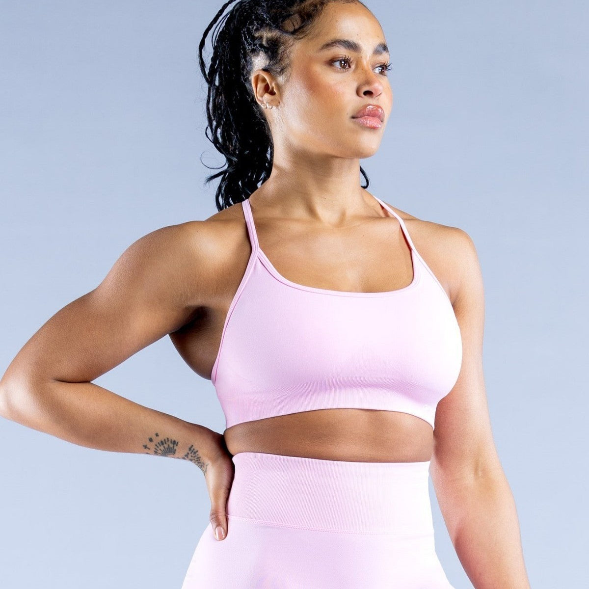 High Stretch Shockproof Full Matte Nylon Cross Back Seamless Sports Bra Comfort and Support for Yoga Fitness