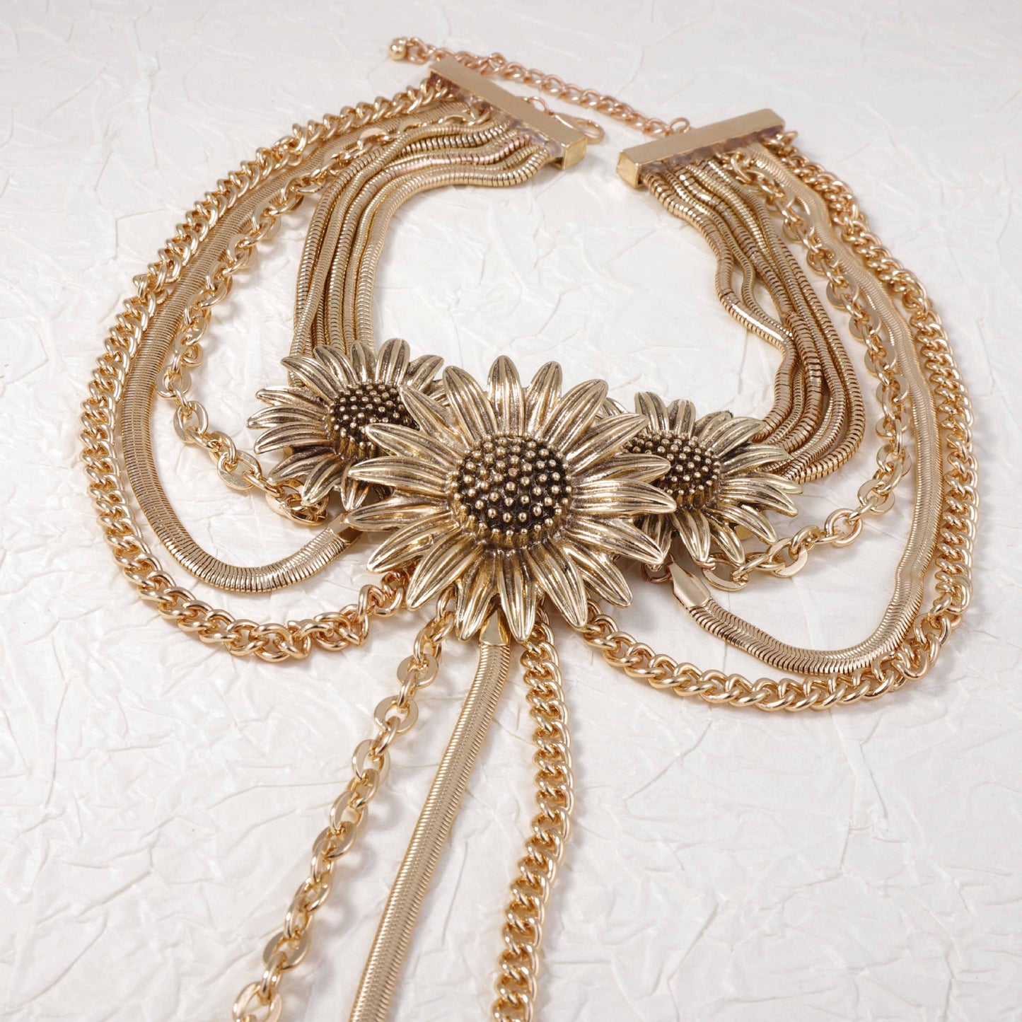 Stylish Vintage-Inspired Handcrafted Long Tassel Pendant Necklace with 3D Floral Design - Luxe Chic for the Unique Woman