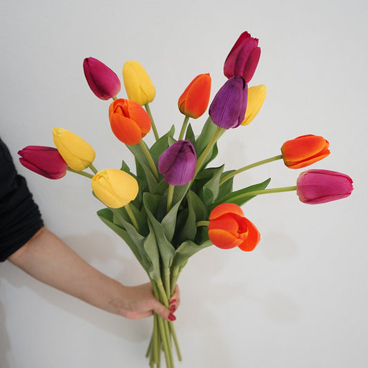 Realistic Touch Moisture-Proof Single Stem Artificial Tulip - Perfect for Home Decor, Dining Table Centerpieces, and Wedding Floral Arrangements