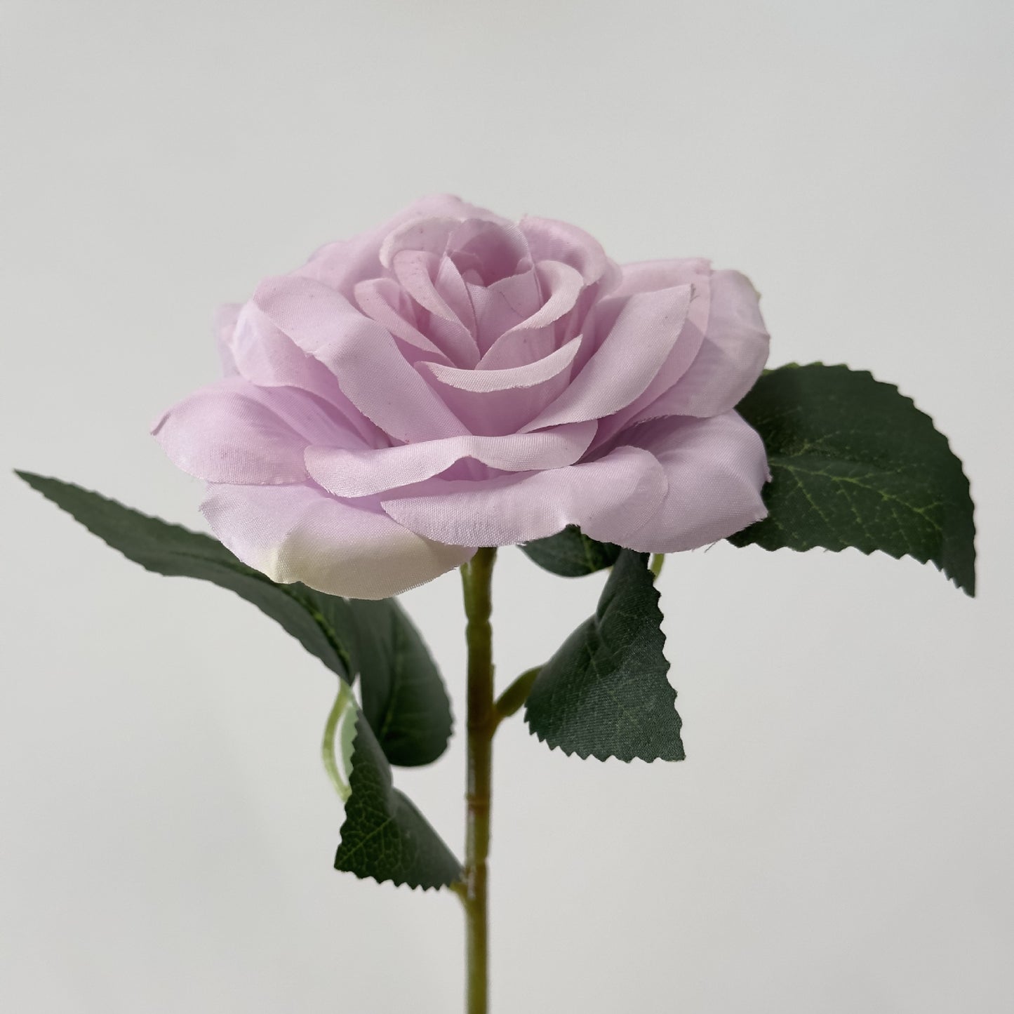 Realistic Single Stem Diamond Rose - Artificial Flower for Home Decor, Wedding Props, and Photography Arrangements