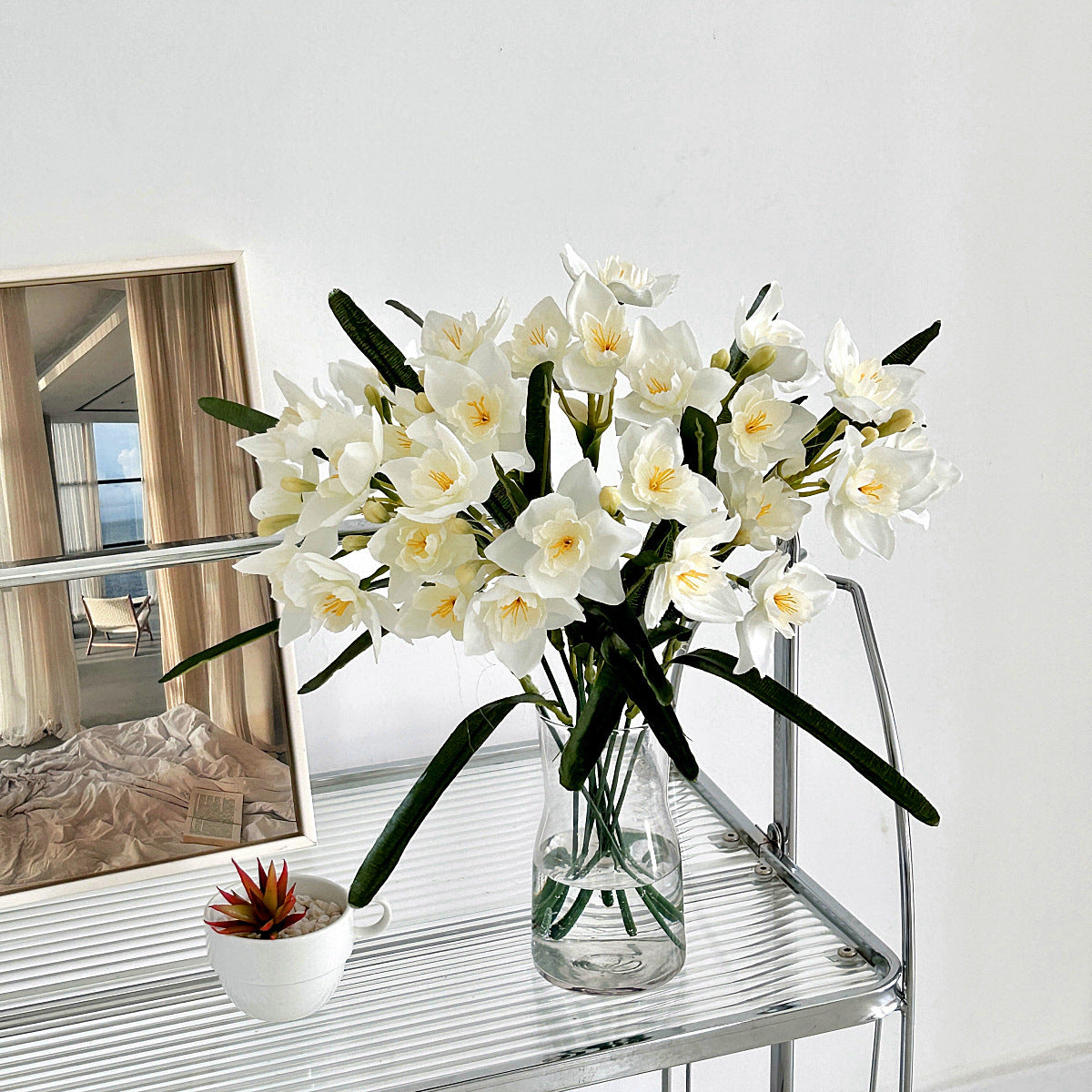 Multi-Stem Faux Narcissus Flowers - Elegant Silk Flower Bouquet for Living Room Decor, Dining Table Centerpiece, and Stylish Home Accents