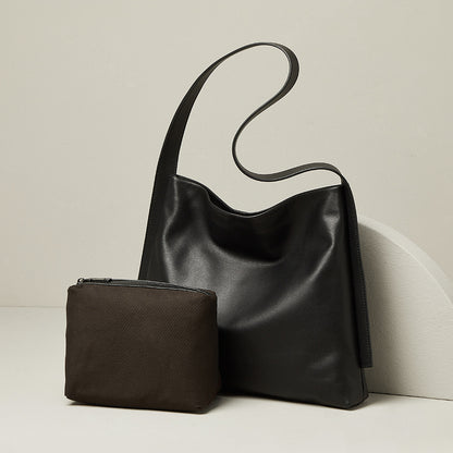 Chic Korean Inspired Oversized Tote Bag in Grain Leather Spacious Dual Purpose Design for Commuting and Everyday Use