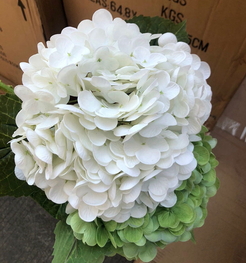 Lifelike 3D Touch Hydrating Faux Hydrangea Flowers - Perfect for Hotel Decor, Wedding Arrangements, and Event Styling