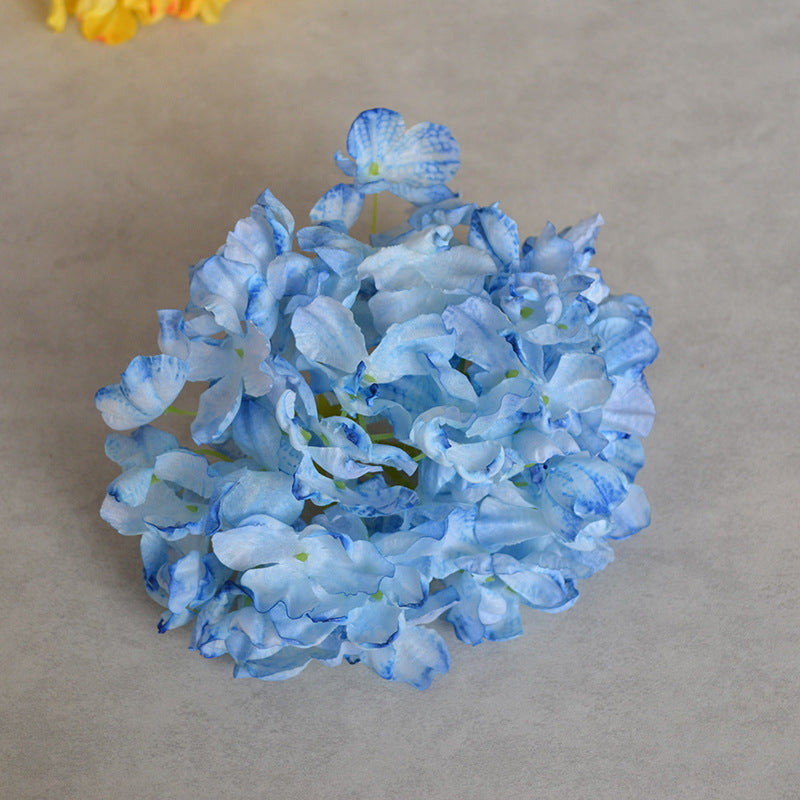 Handcrafted Floral Big-Head Hydrangea Bouquet for Wedding Decorations - Customizable Flower Wall Arrangement and DIY Floral Accessories for Stunning Backdrops and Headdresses